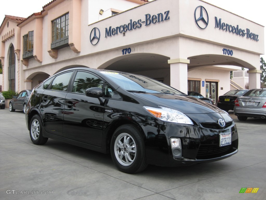 2010 Prius Hybrid III - Black / Dark Gray photo #1