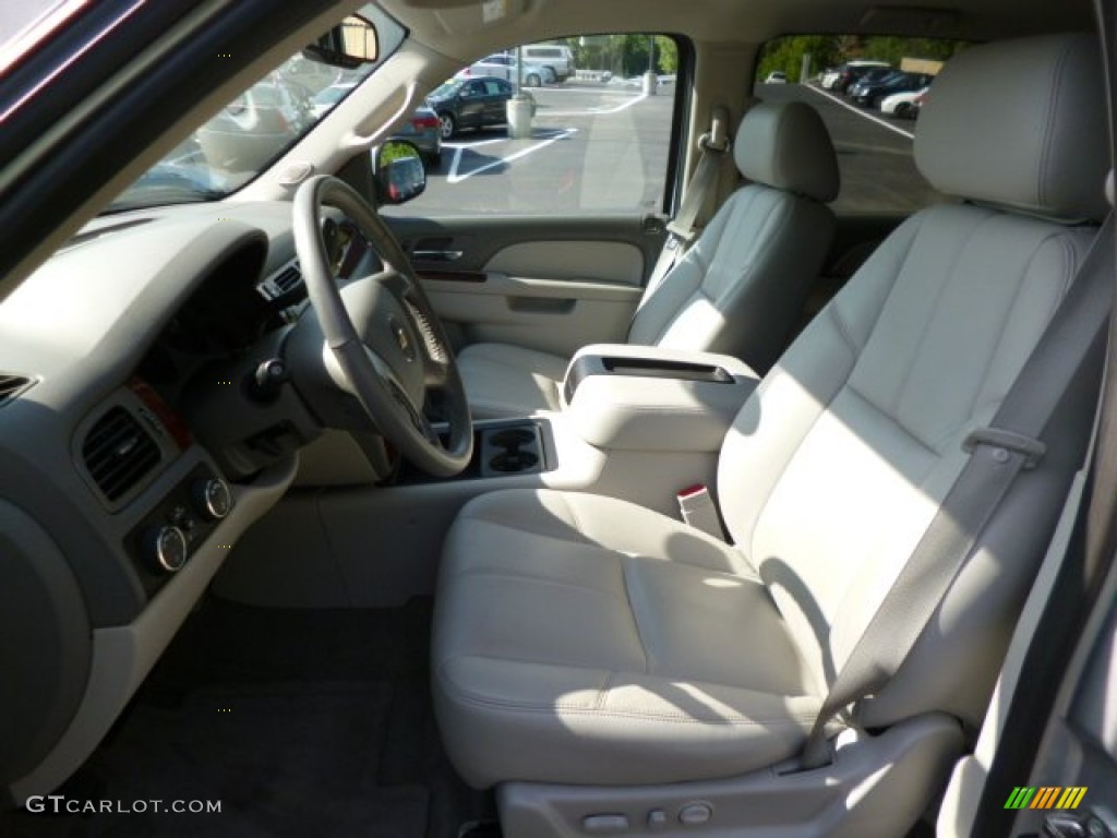 2012 Suburban LT 4x4 - Silver Ice Metallic / Light Titanium/Dark Titanium photo #16