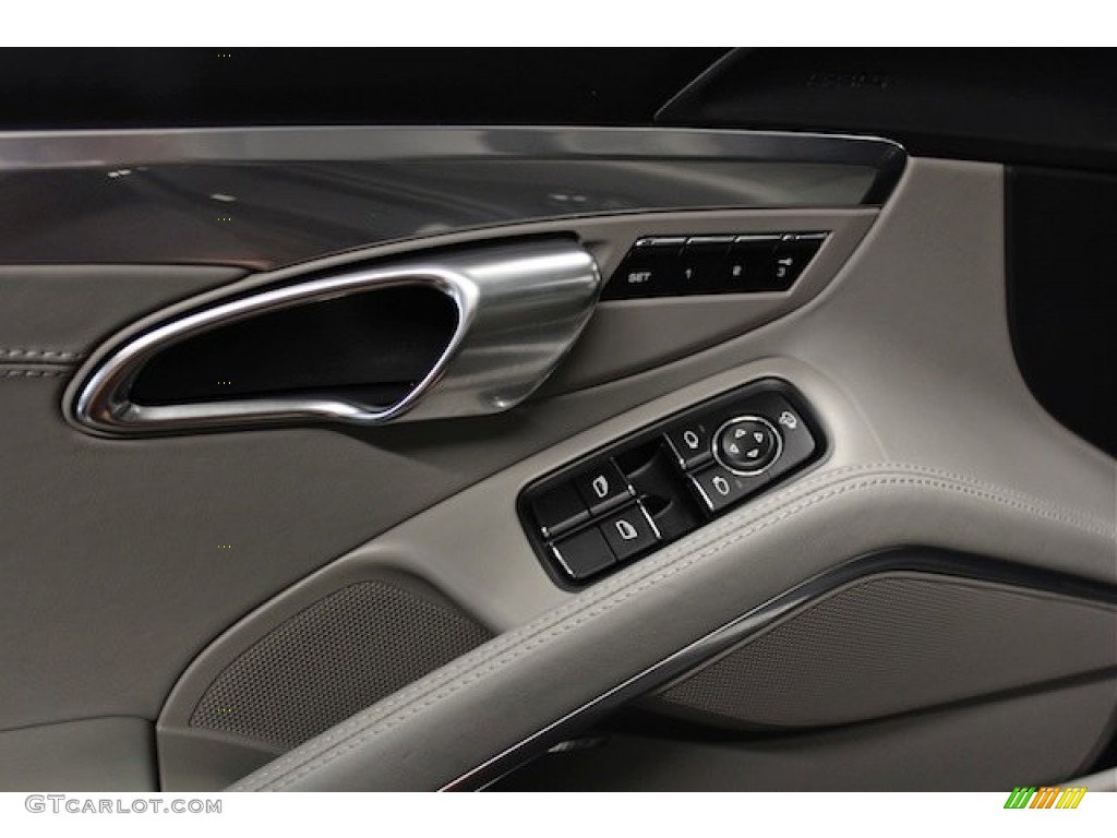 2012 Porsche New 911 Carrera S Coupe Controls Photo #82956529