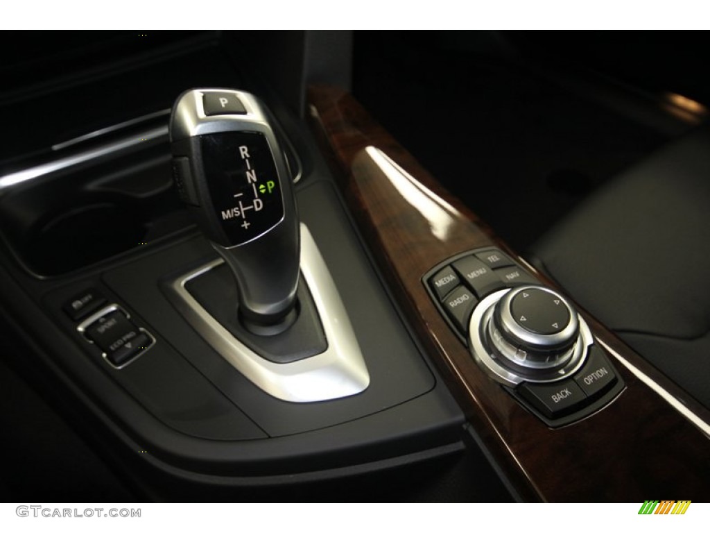 2013 3 Series 328i Sedan - Melbourne Red Metallic / Black photo #20