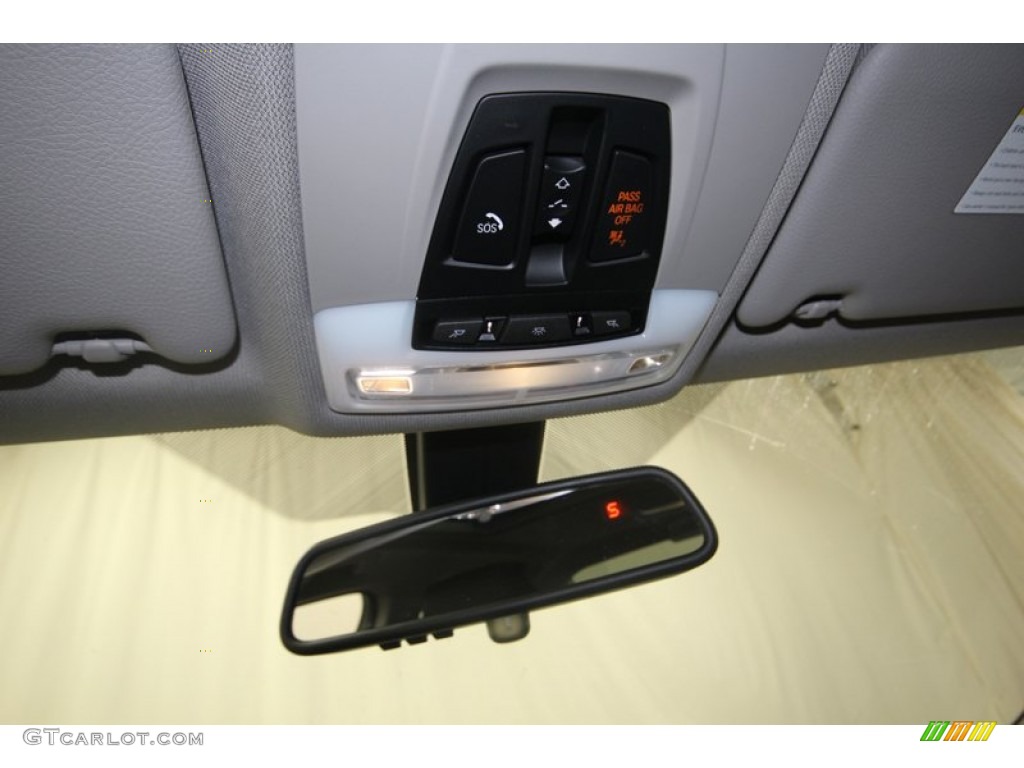 2013 3 Series 328i Sedan - Glacier Silver Metallic / Black photo #16
