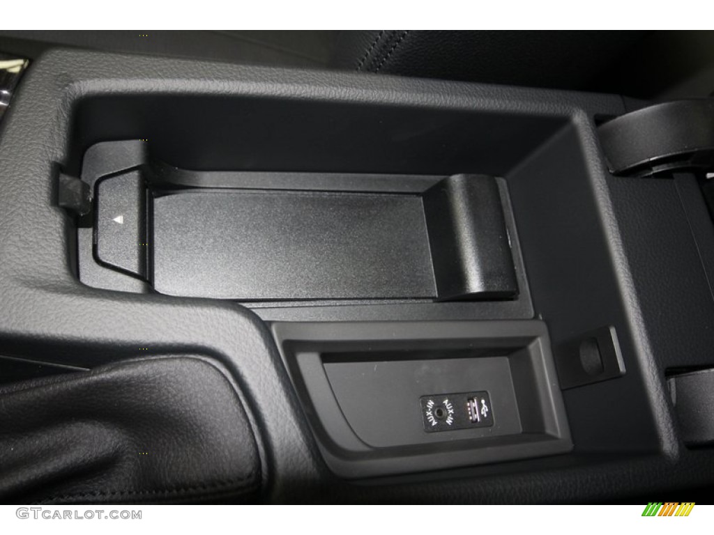 2013 3 Series 328i Sedan - Glacier Silver Metallic / Black photo #22