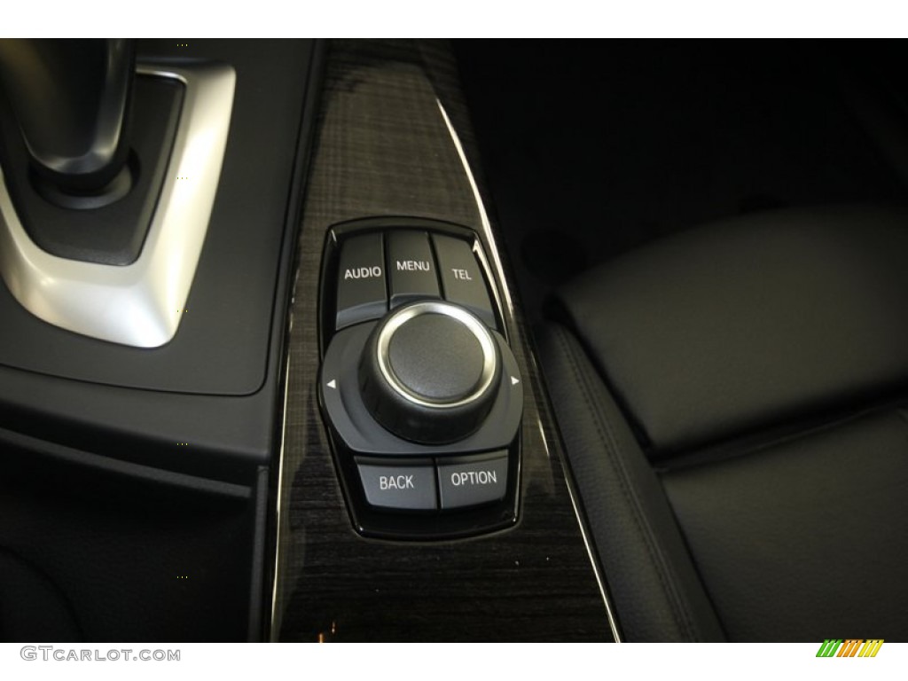 2013 3 Series 328i Sedan - Glacier Silver Metallic / Black photo #20