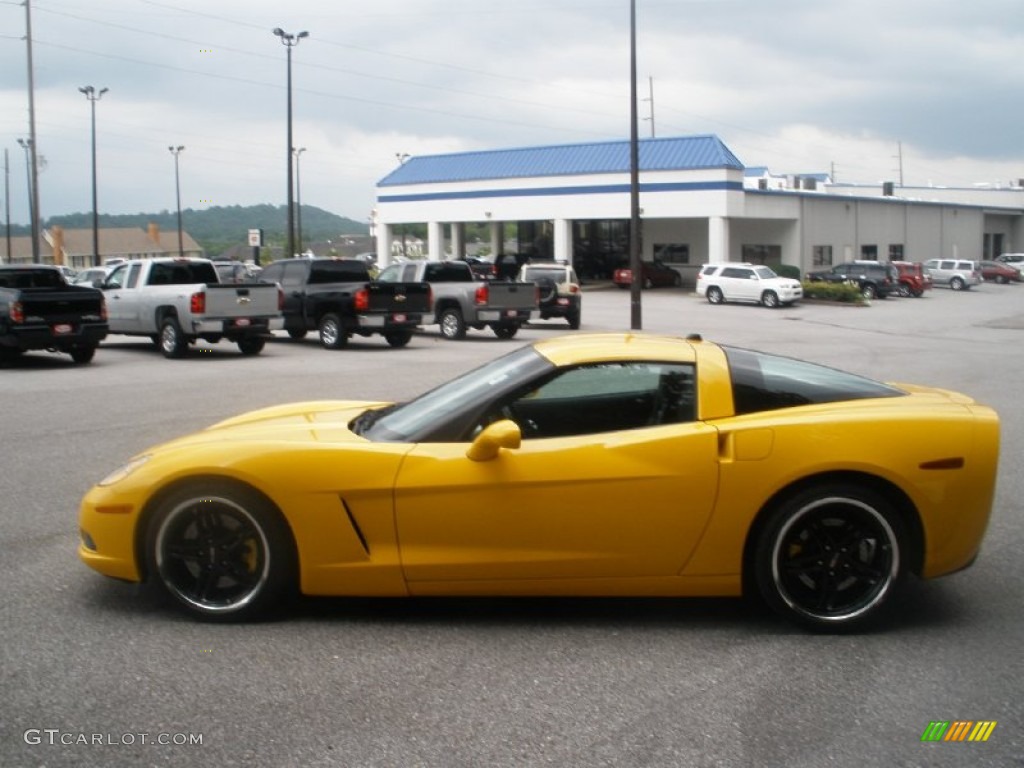 2005 Corvette Coupe - Millenium Yellow / Ebony photo #11