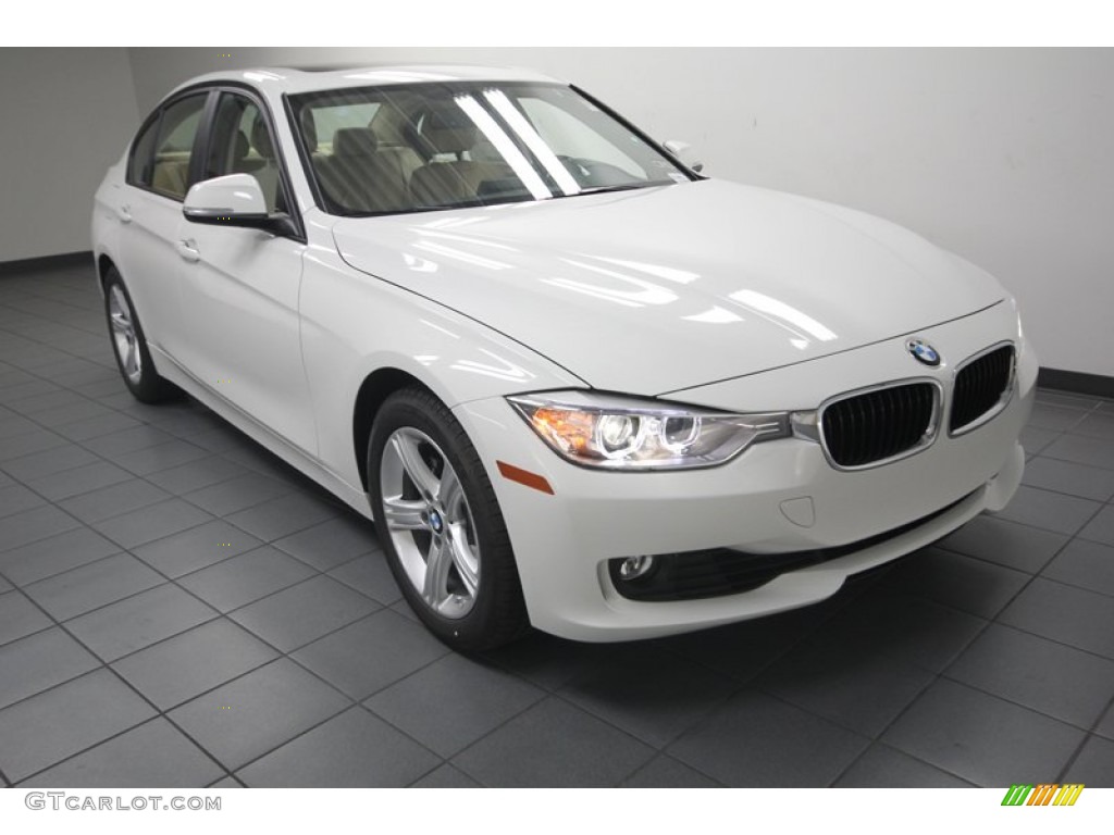 2013 3 Series 328i Sedan - Alpine White / Venetian Beige photo #1