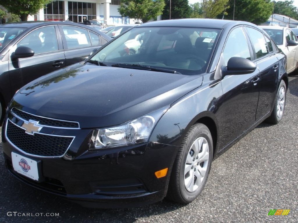 2014 Cruze LS - Black Granite Metallic / Jet Black/Medium Titanium photo #1