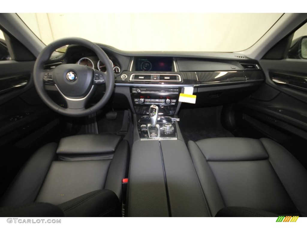 2013 7 Series 740Li Sedan - Black Sapphire Metallic / Black photo #4