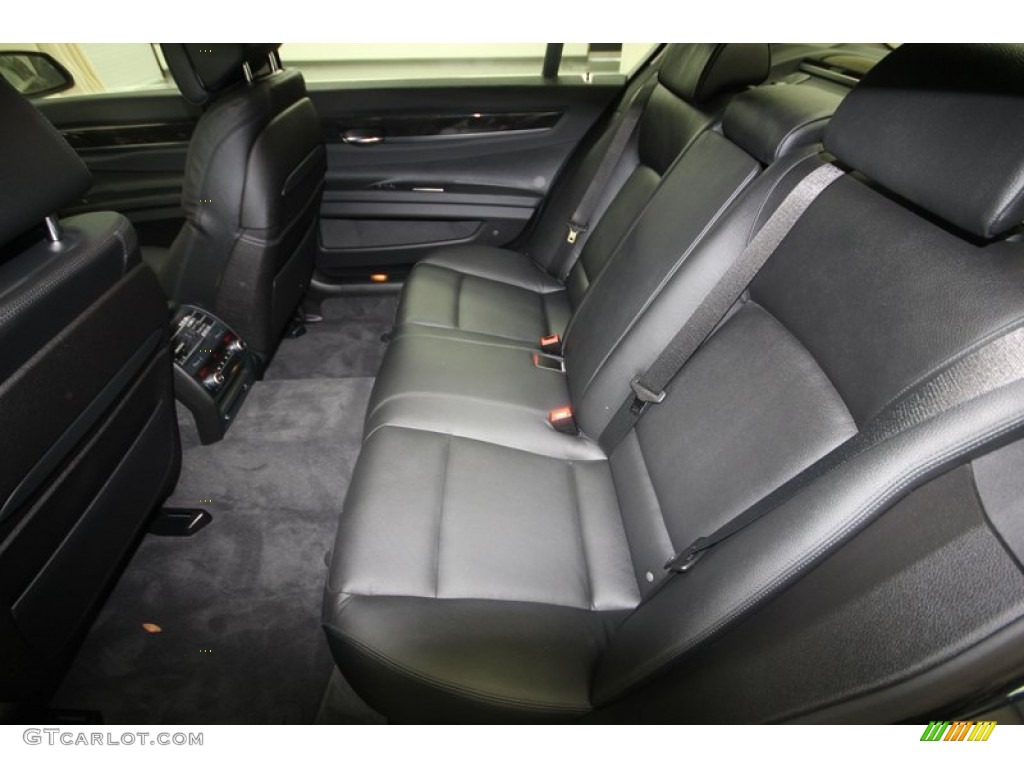 2013 7 Series 740Li Sedan - Black Sapphire Metallic / Black photo #12