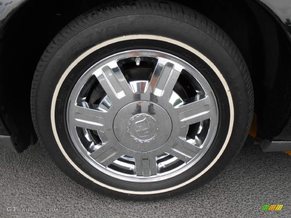2005 Cadillac DeVille Sedan Wheel Photos