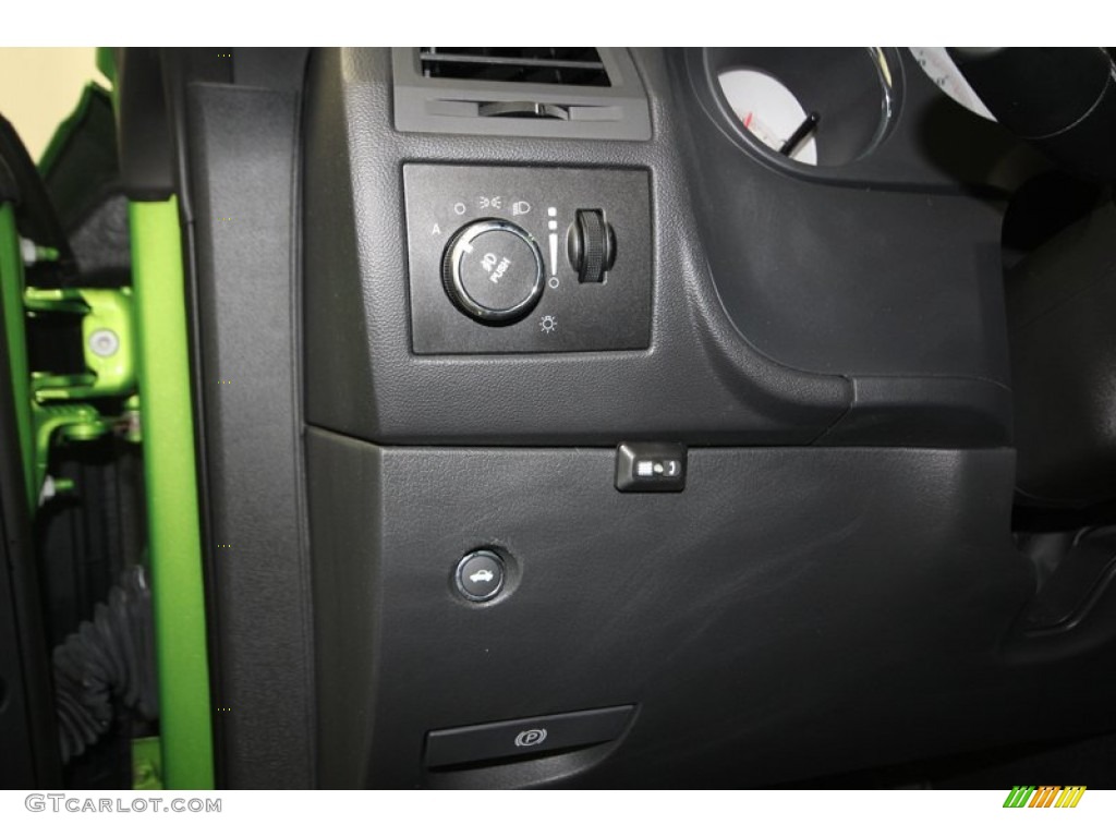 2011 Challenger SRT8 392 - Green with Envy / Dark Slate Gray photo #31