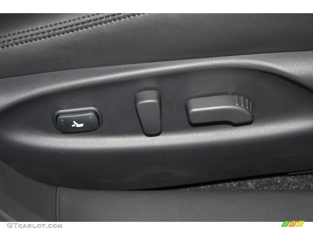 2013 Infiniti M 37 Sedan Controls Photo #82967809