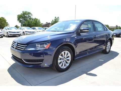 2013 Volkswagen Passat 2.5L Wolfsburg Edition Data, Info and Specs