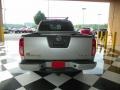 2007 Radiant Silver Nissan Frontier LE Crew Cab 4x4  photo #5