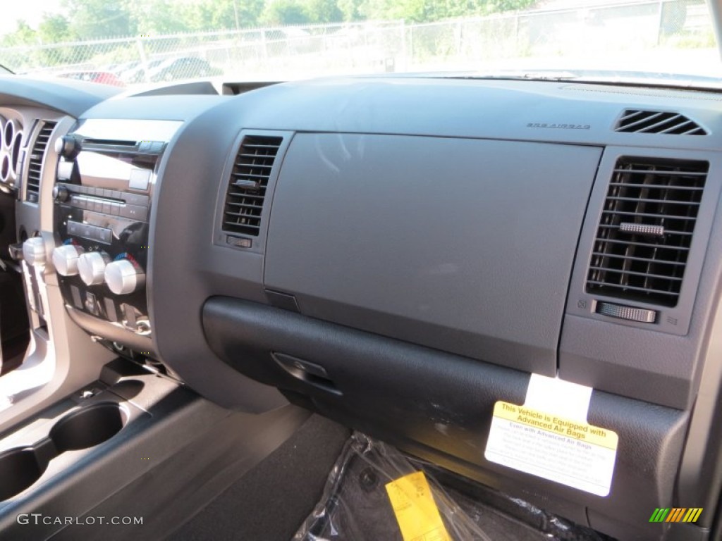 2013 Tundra TSS Double Cab - Black / Black photo #16