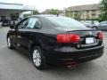 Black - Jetta SE Sedan Photo No. 4