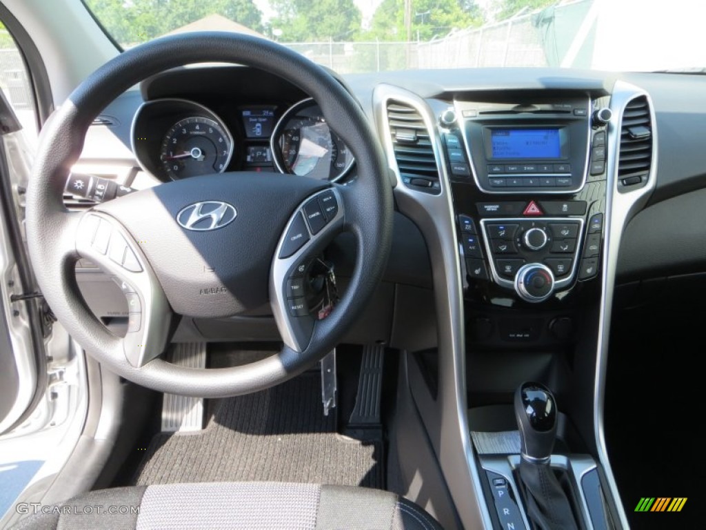 2013 Elantra GT - Silver / Black photo #24