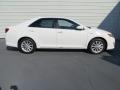 Super White - Camry Hybrid XLE Photo No. 3