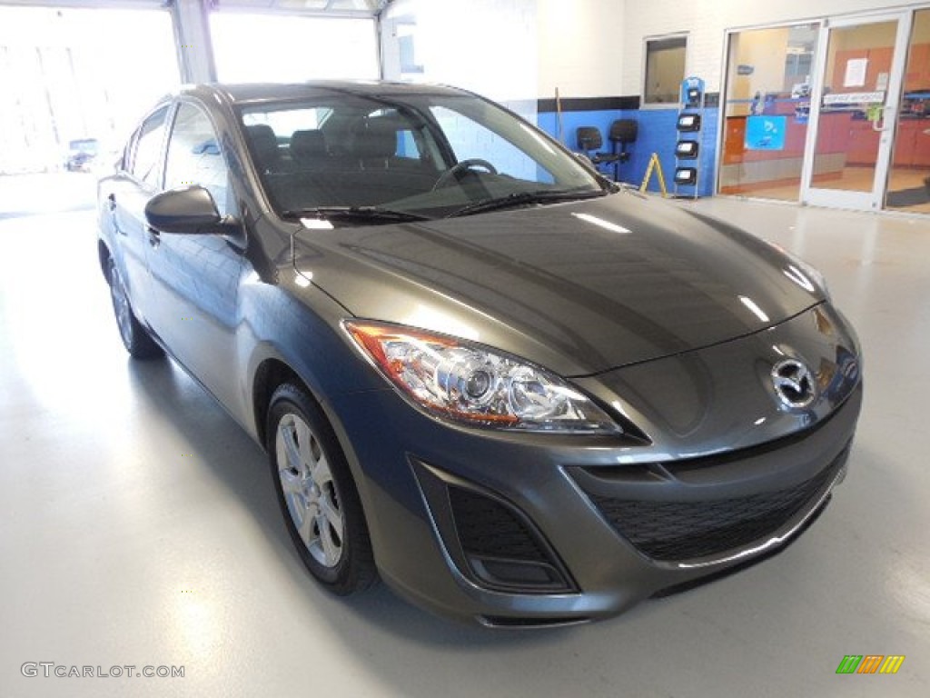 2011 MAZDA3 i Touring 4 Door - Graphite Mica / Black photo #6