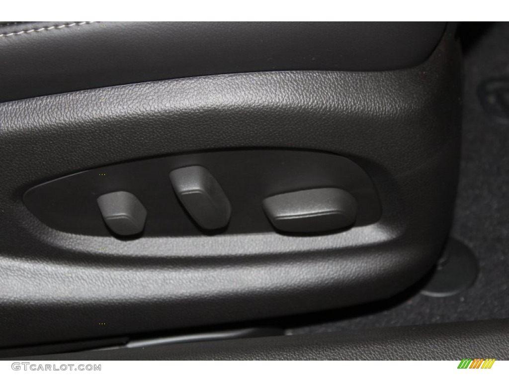 2013 Cadillac ATS 3.6L Luxury Controls Photo #82980247