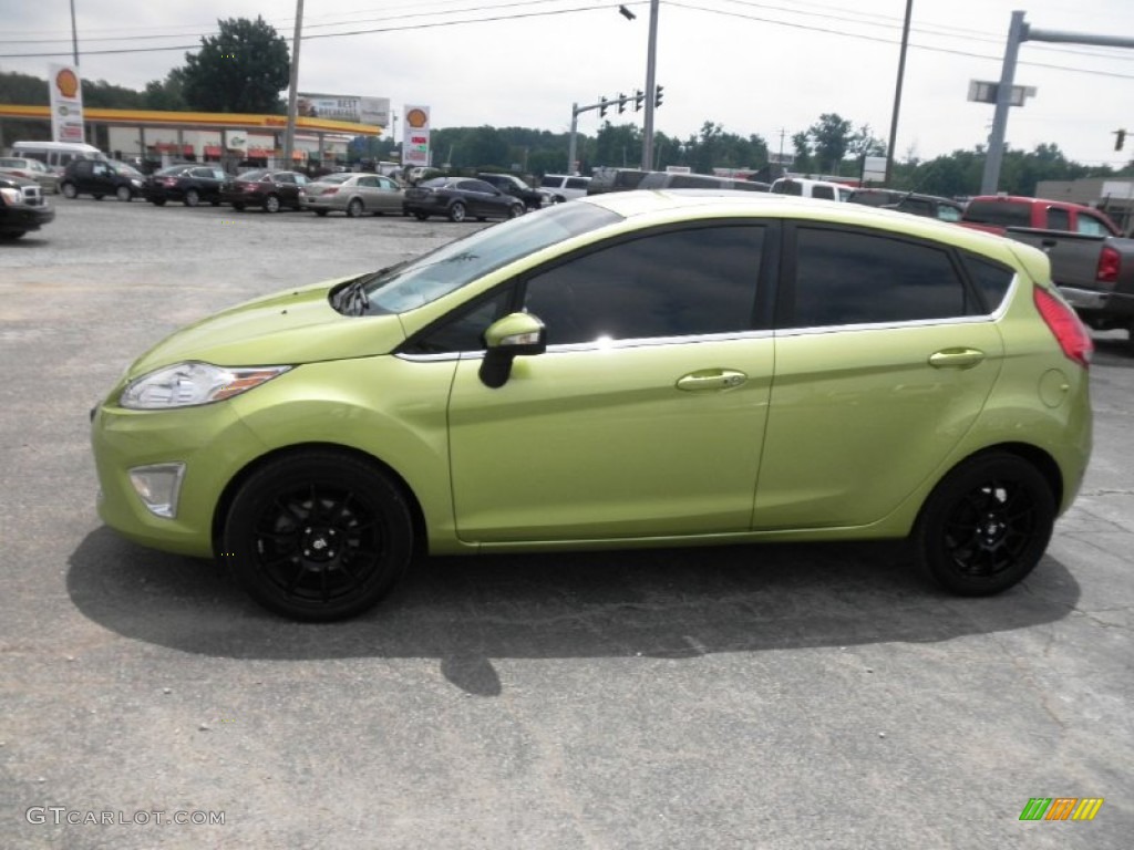 2011 Fiesta SES Hatchback - Lime Squeeze Metallic / Charcoal Black/Blue Cloth photo #4