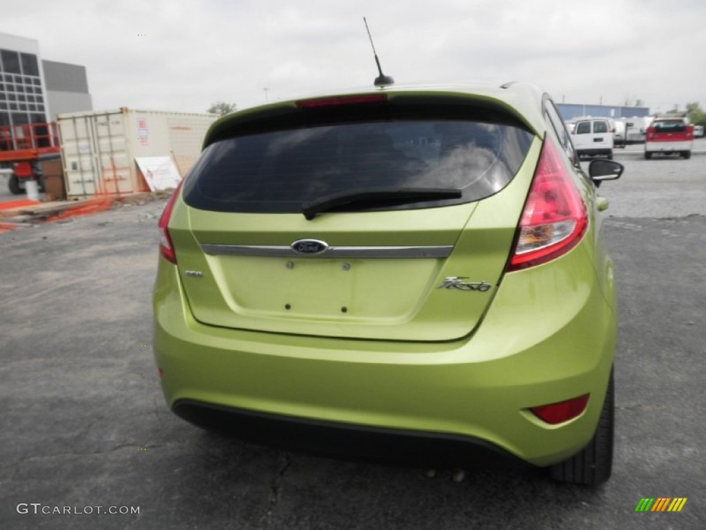 2011 Fiesta SES Hatchback - Lime Squeeze Metallic / Charcoal Black/Blue Cloth photo #30
