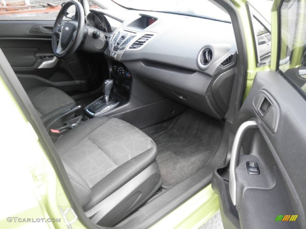 2011 Fiesta SES Hatchback - Lime Squeeze Metallic / Charcoal Black/Blue Cloth photo #32