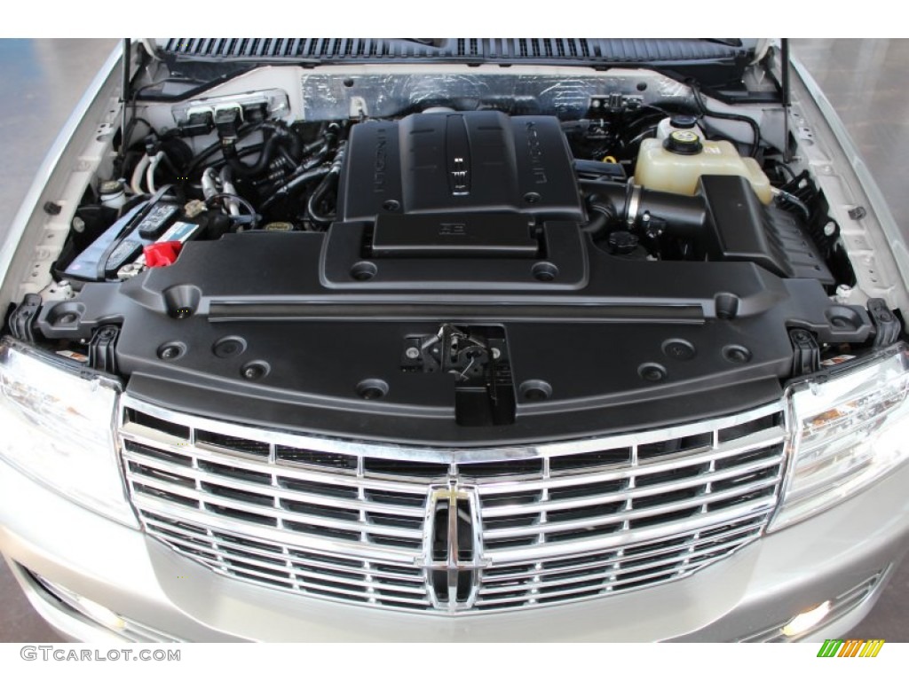 2008 Lincoln Navigator Luxury 5.4 Liter SOHC 24-Valve VVT V8 Engine Photo #82981394