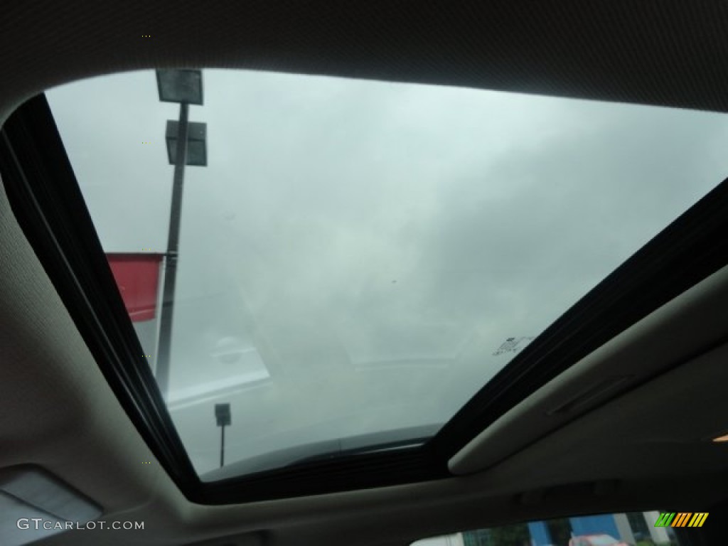 2013 Chevrolet Captiva Sport LTZ Sunroof Photo #82983437