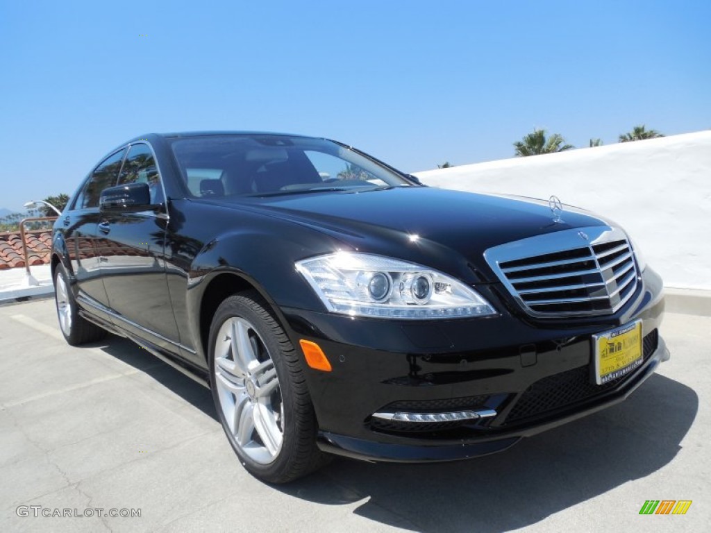 2013 S 550 Sedan - Black / Black photo #10