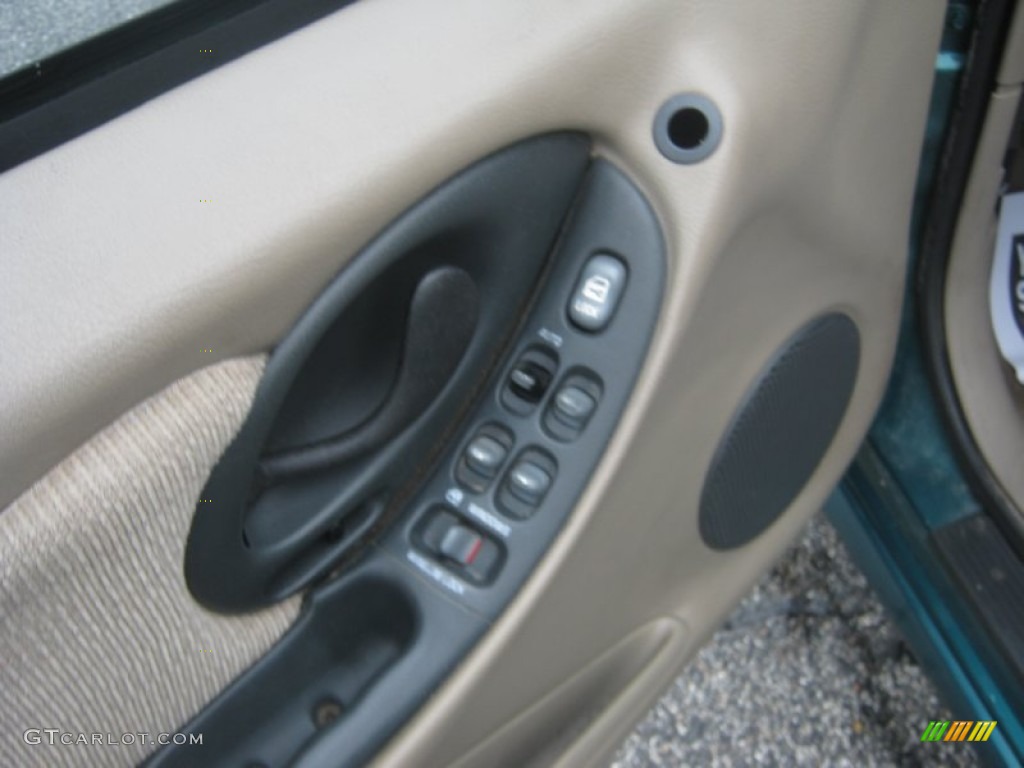 1997 Grand Am SE Sedan - Medium Green Blue Metallic / Taupe photo #9