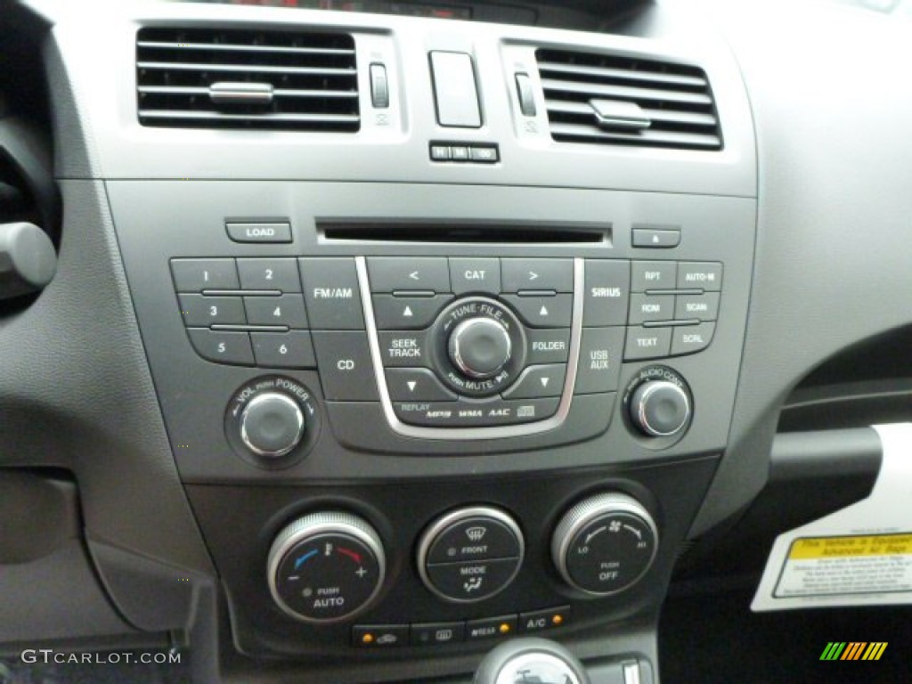 2013 MAZDA5 Touring - Liquid Silver Metallic / Black photo #18