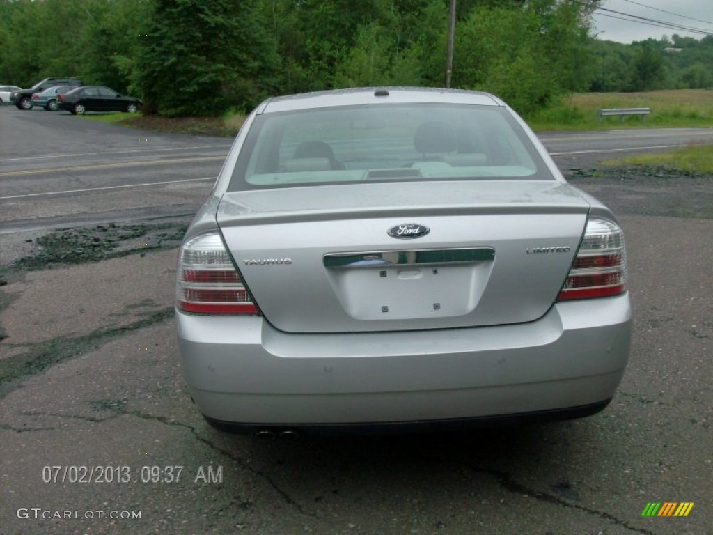 2009 Taurus Limited - Brilliant Silver Metallic / Medium Light Stone photo #6