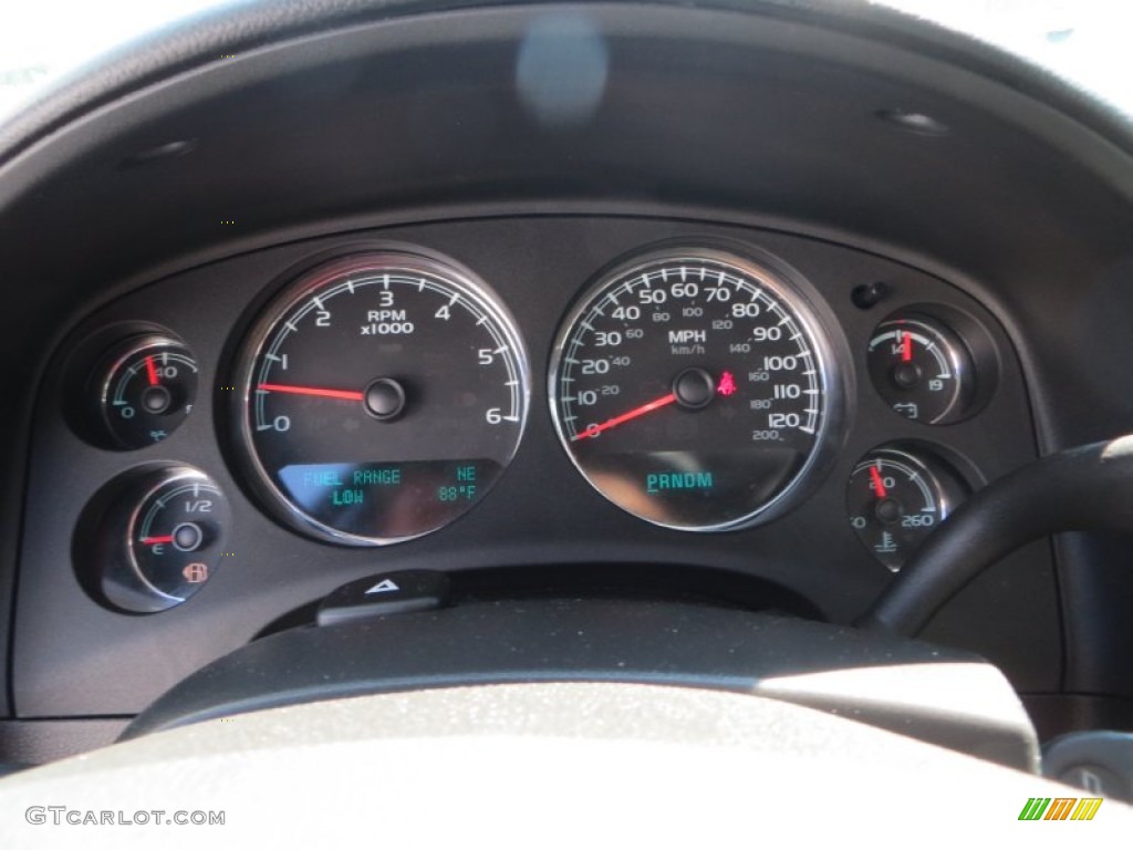 2013 Chevrolet Avalanche LS Gauges Photo #82987409