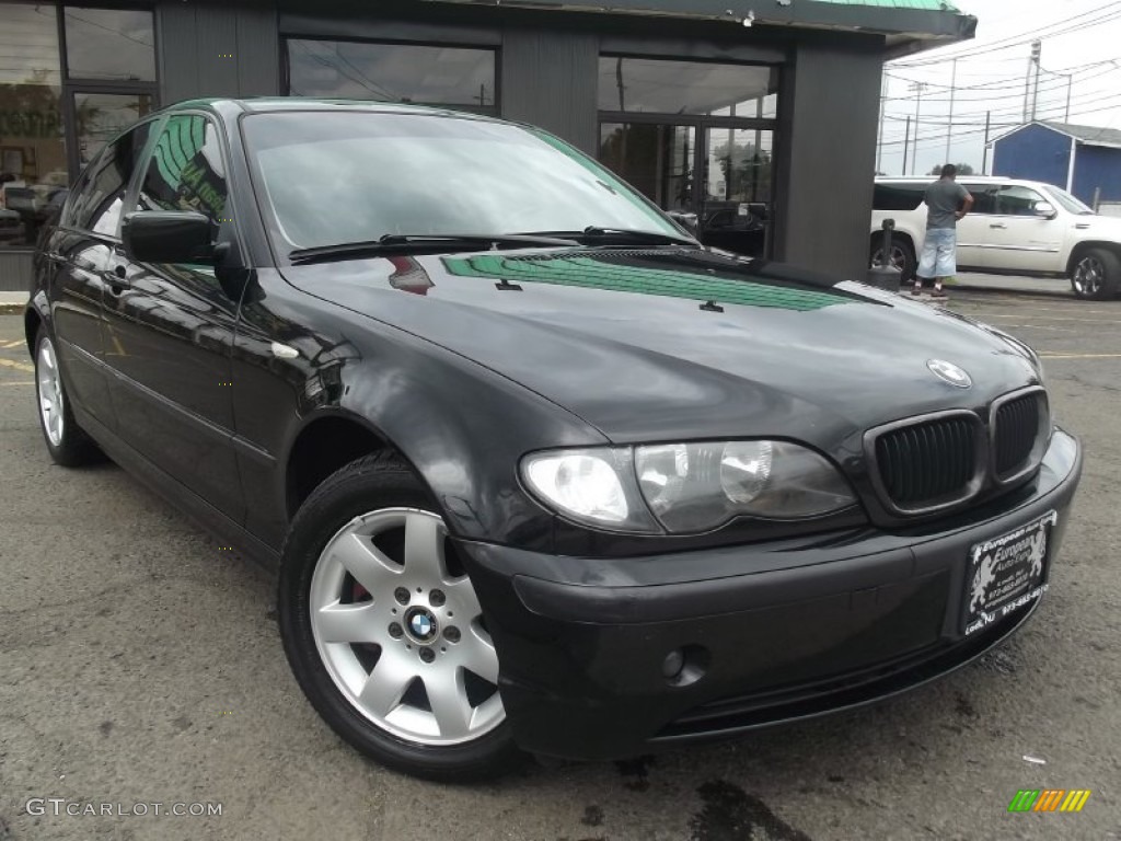 2005 3 Series 325i Sedan - Black Sapphire Metallic / Black photo #2