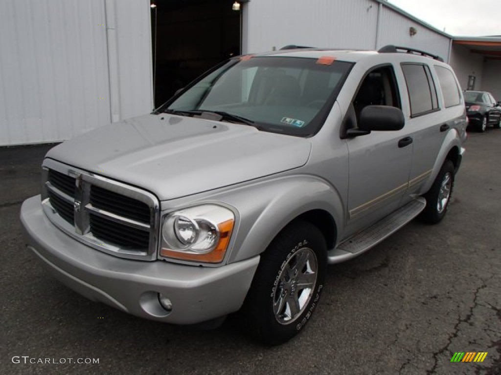2005 Durango Limited 4x4 - Bright Silver Metallic / Dark Khaki/Light Graystone photo #2