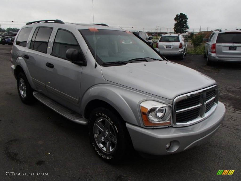 2005 Durango Limited 4x4 - Bright Silver Metallic / Dark Khaki/Light Graystone photo #4