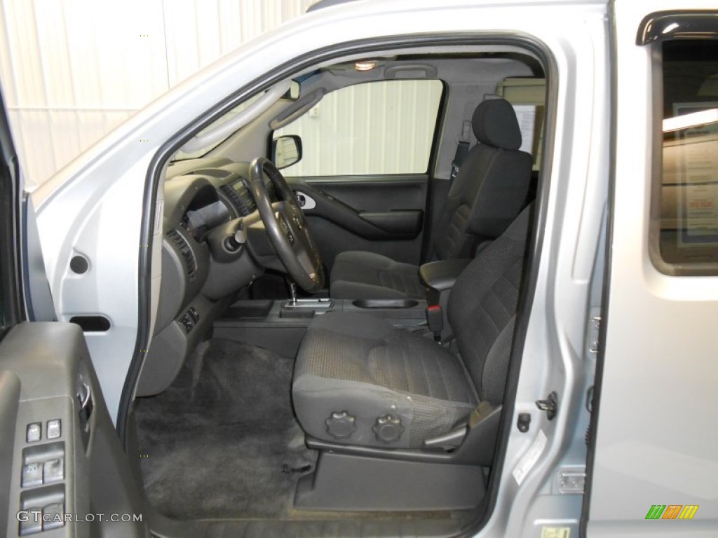 Nismo Charcoal Interior 2005 Nissan Frontier Nismo Crew Cab 4x4 Photo #82989995