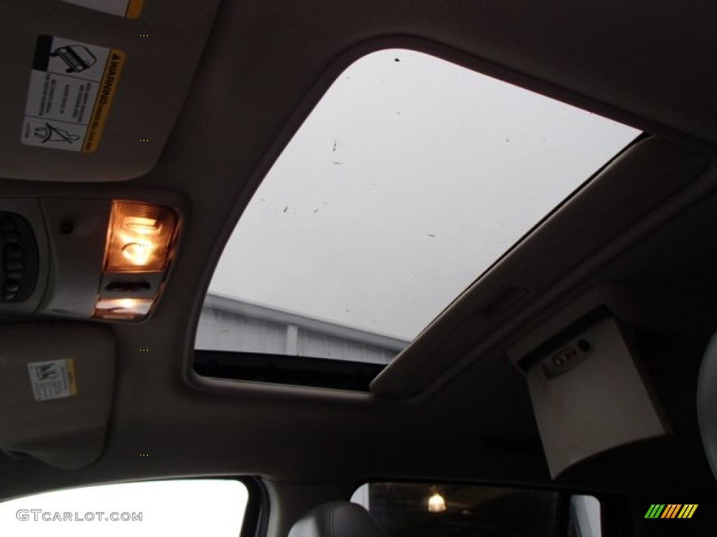 2005 Durango Limited 4x4 - Bright Silver Metallic / Dark Khaki/Light Graystone photo #18