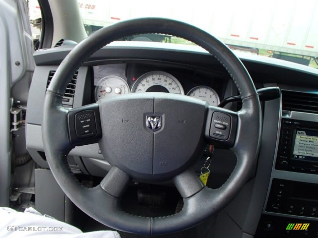 2005 Durango Limited 4x4 - Bright Silver Metallic / Dark Khaki/Light Graystone photo #21