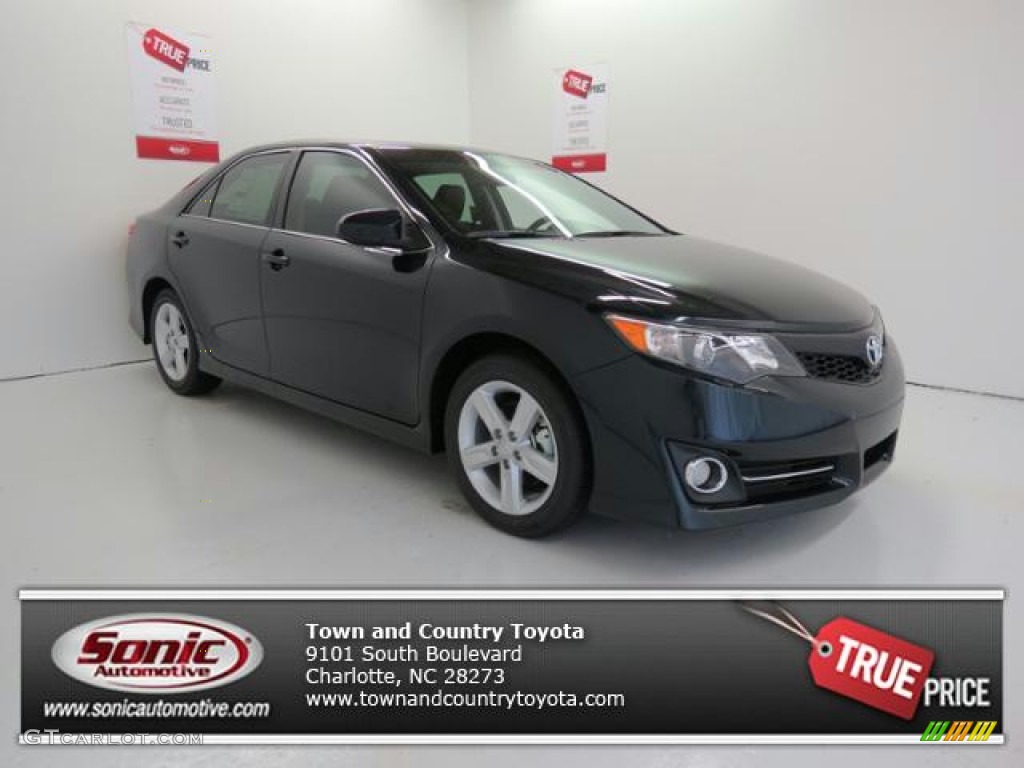 2013 Camry SE - Cosmic Gray Metallic / Black photo #1