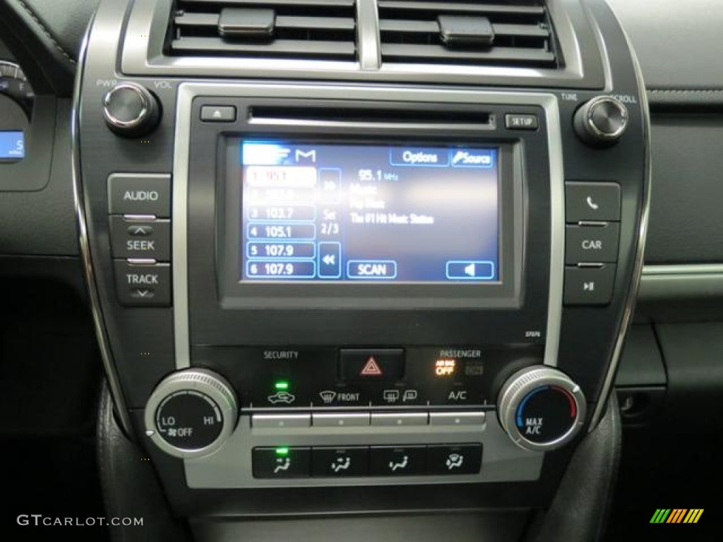 2013 Camry SE - Cosmic Gray Metallic / Black photo #16
