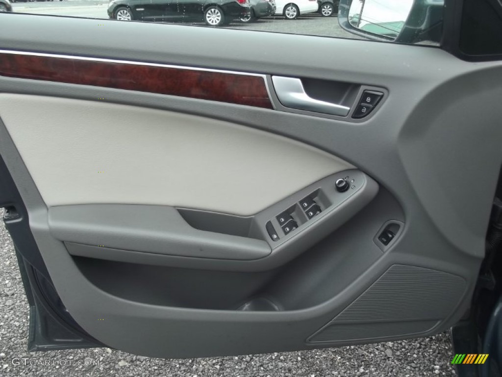 2010 Audi A4 2.0T quattro Sedan Light Gray Door Panel Photo #82991906