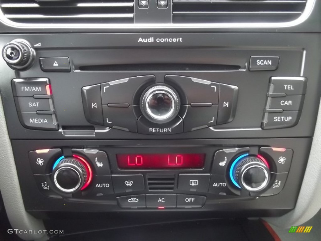 2010 Audi A4 2.0T quattro Sedan Audio System Photo #82992104