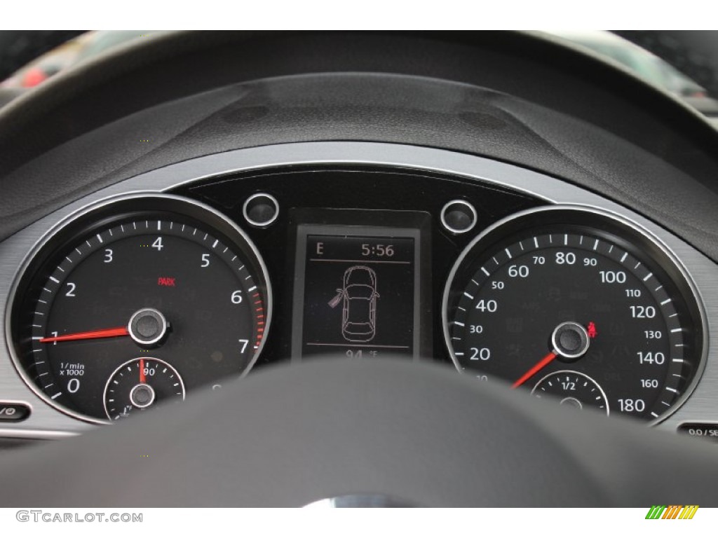 2013 Volkswagen CC R-Line Gauges Photos