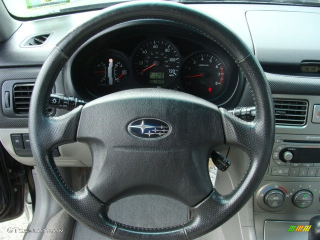2004 Forester 2.5 XS - Java Black Pearl / Gray photo #11