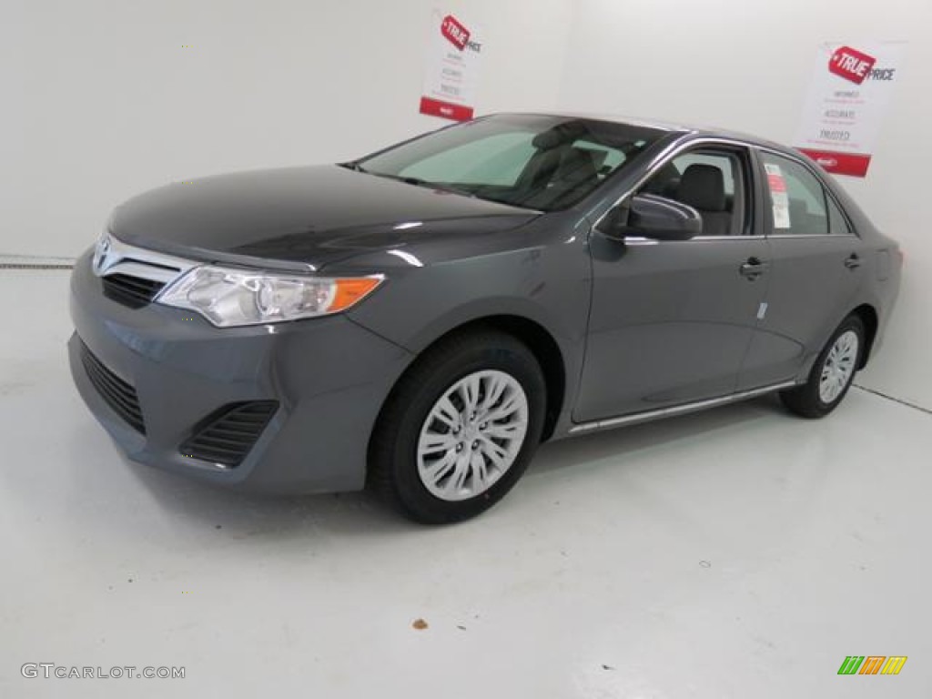 2013 Camry LE - Magnetic Gray Metallic / Ash photo #3