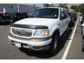Oxford White - Expedition XLT 4x4 Photo No. 4