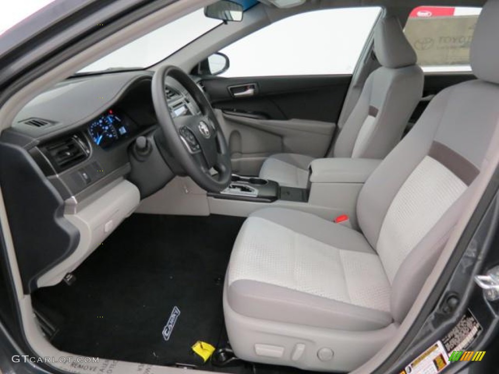 2013 Camry LE - Magnetic Gray Metallic / Ash photo #8