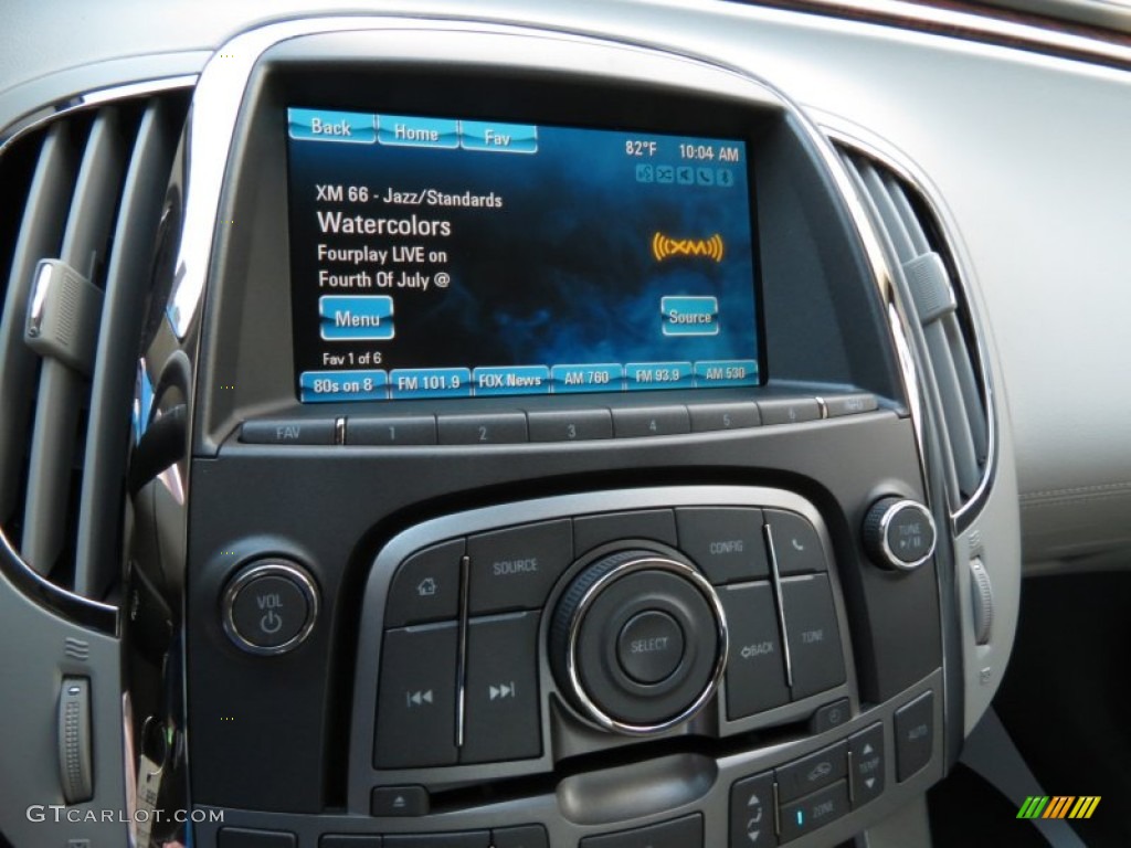 2013 Buick LaCrosse FWD Controls Photo #82996531