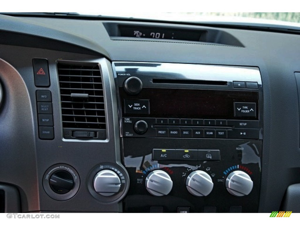 2013 Tundra SR5 TRD Double Cab 4x4 - Super White / Graphite photo #6